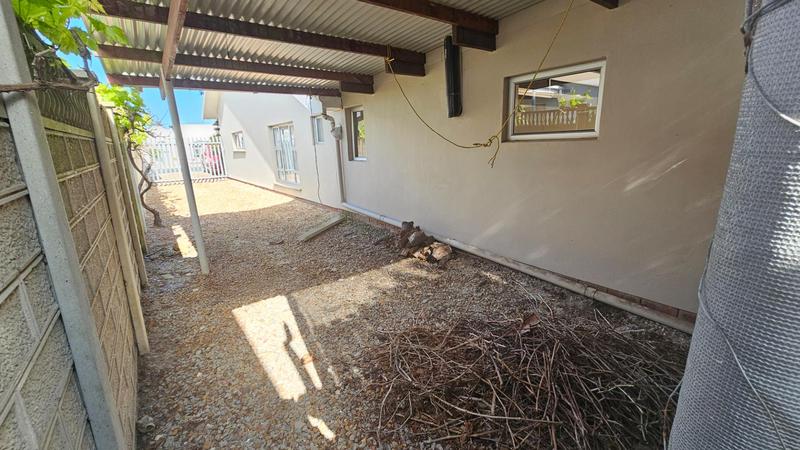 5 Bedroom Property for Sale in Dwarskersbos Western Cape